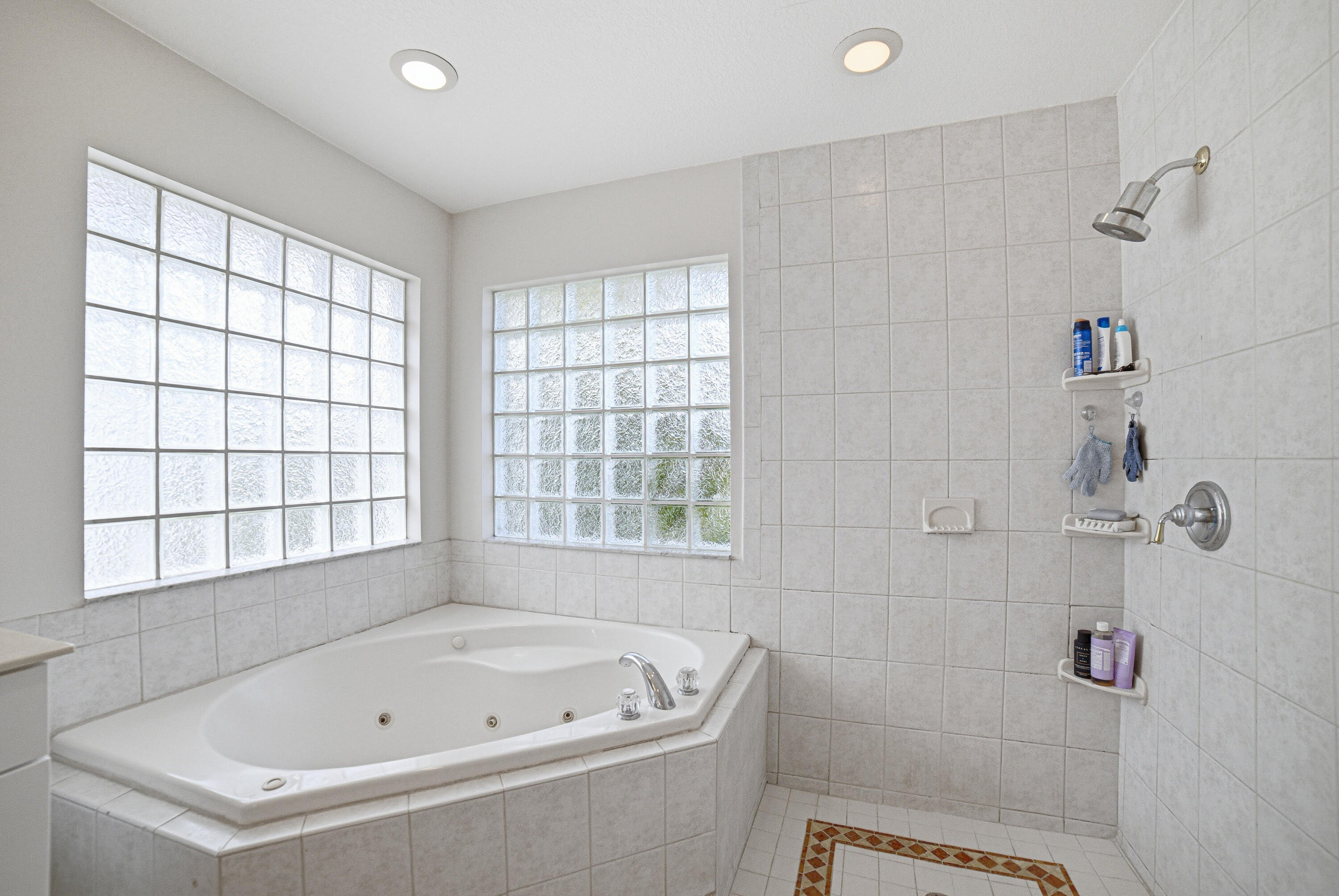 2281 SE 11th Street