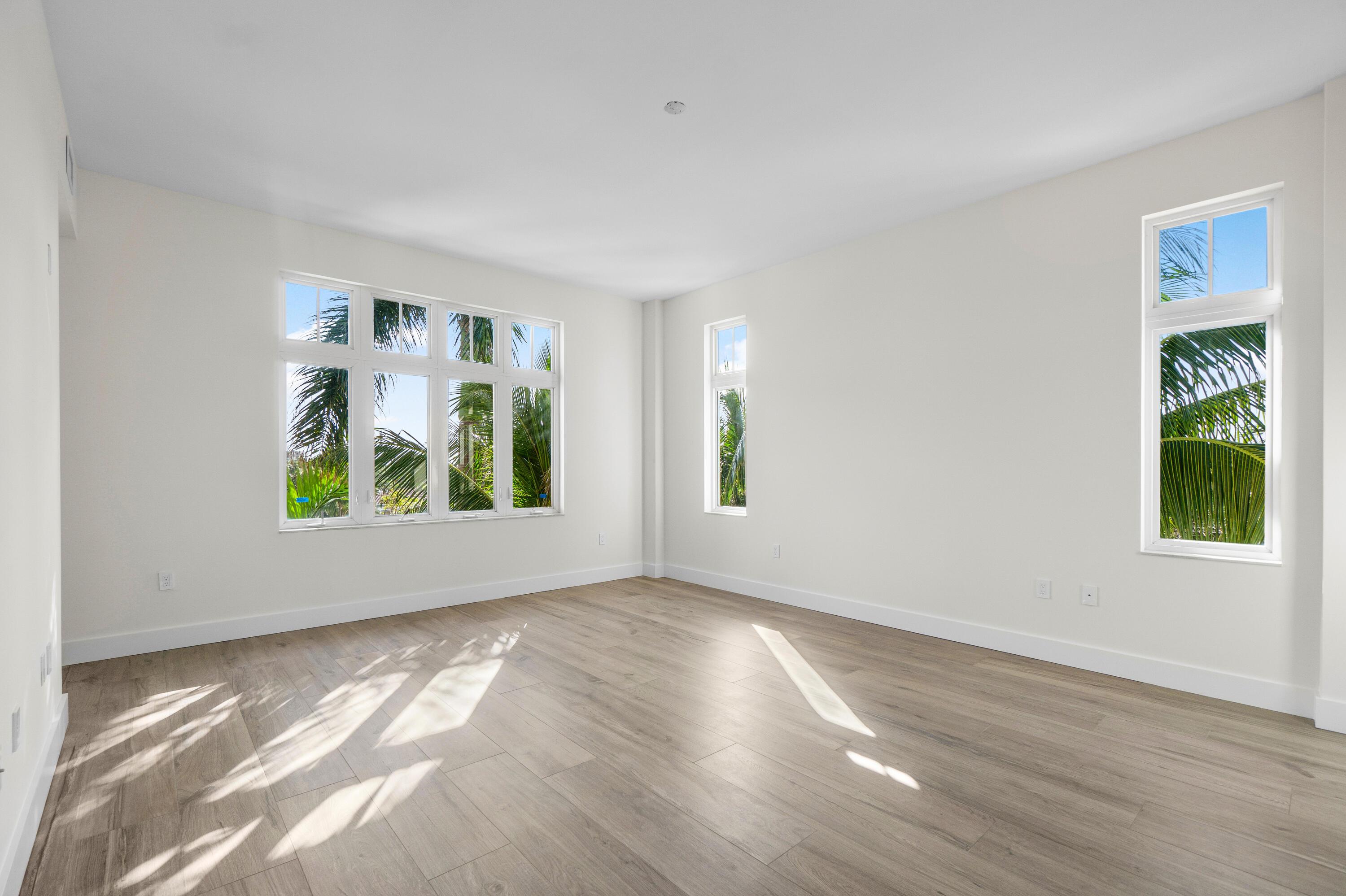 178 Lake Drive 4101