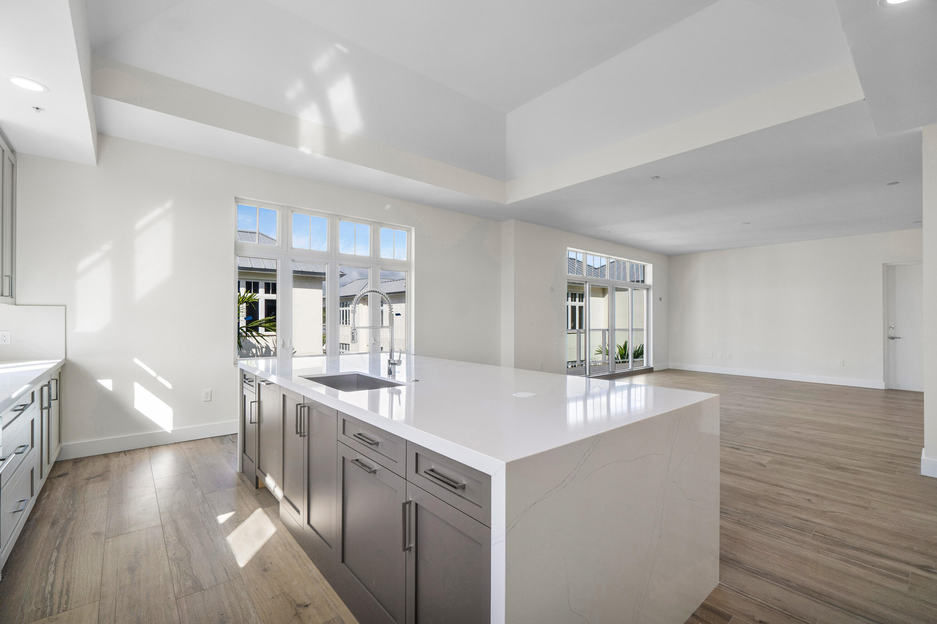 178 Lake Drive 4101