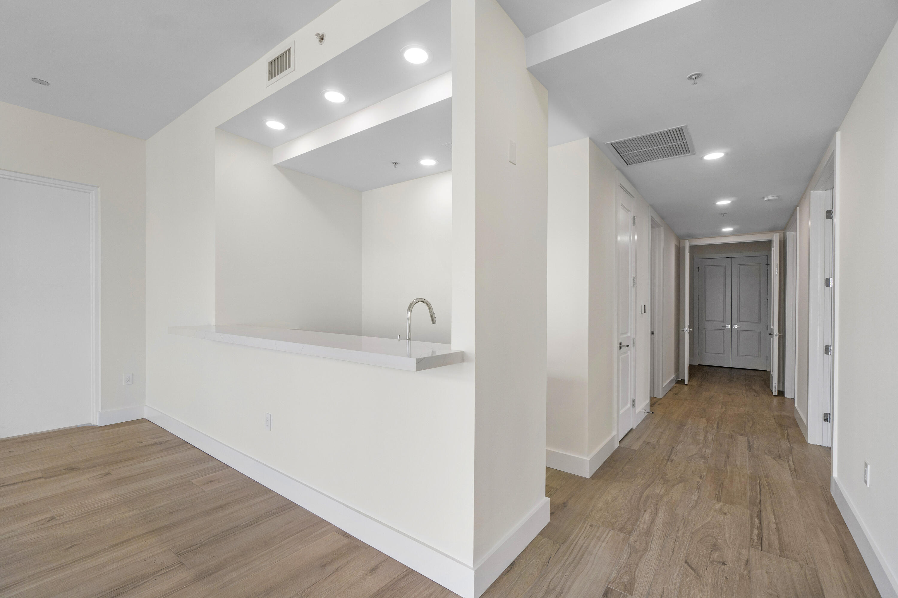 178 Lake Drive 4101