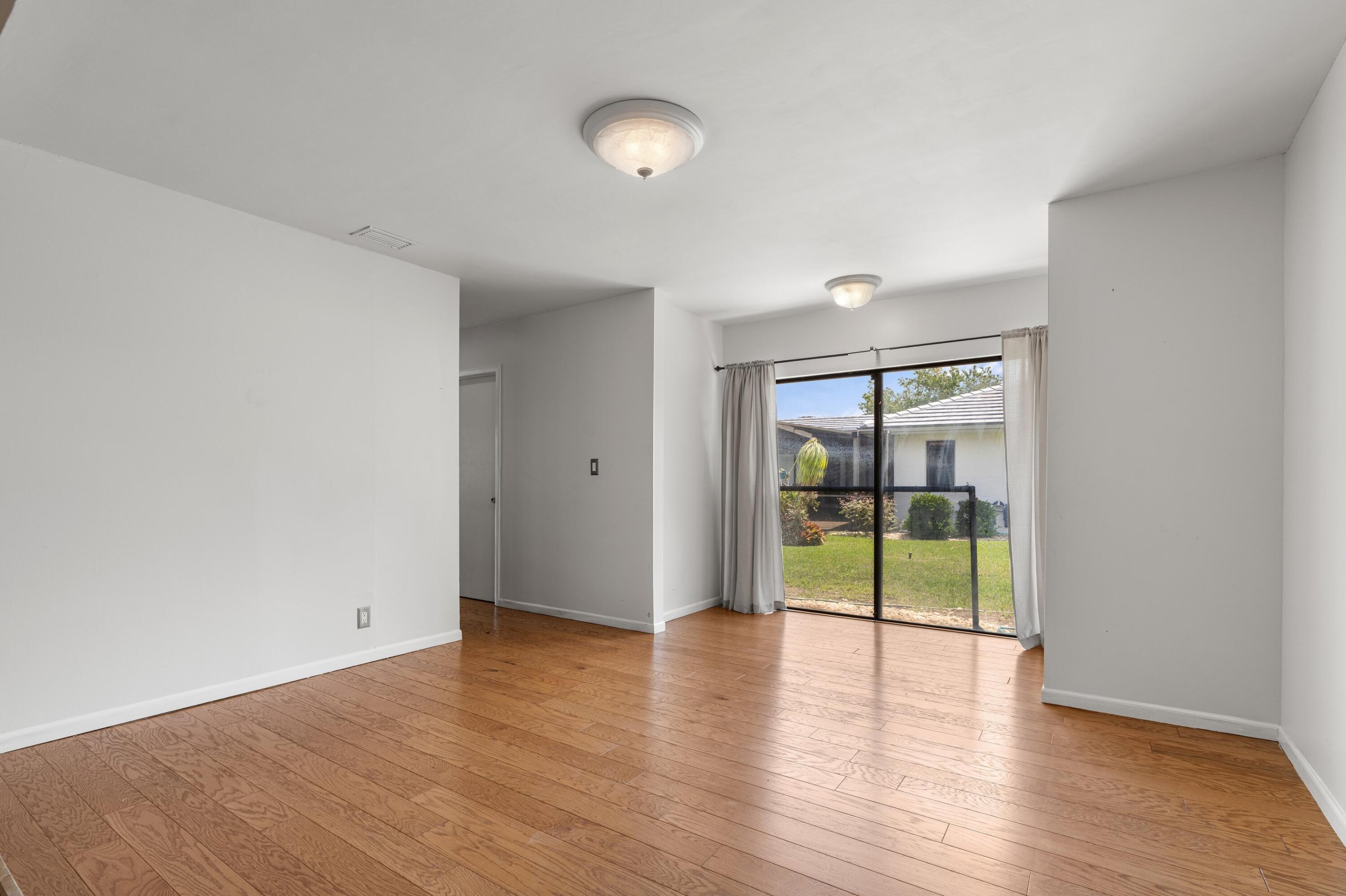 9919 SW 1st Court