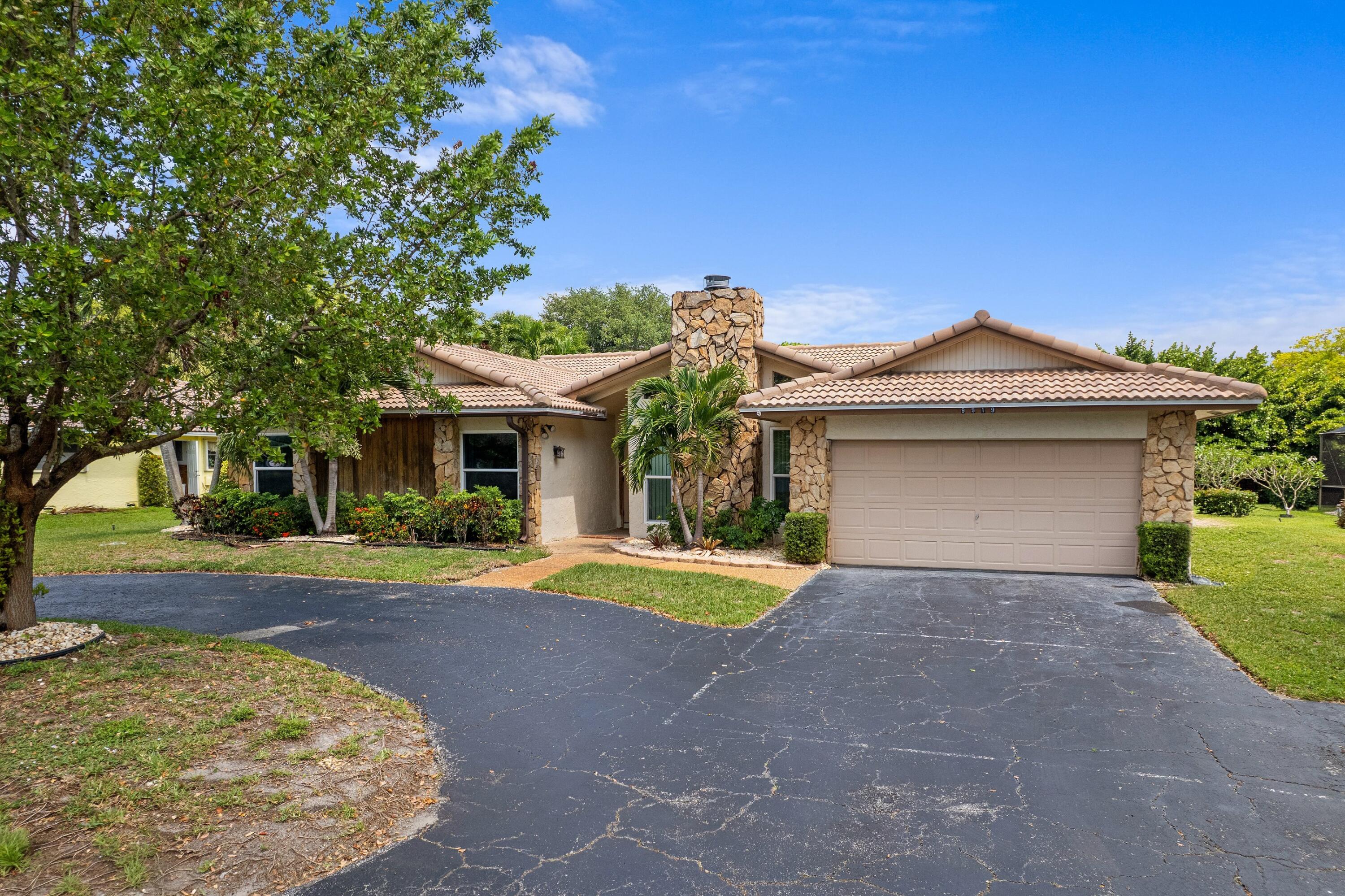 9919 SW 1st Court