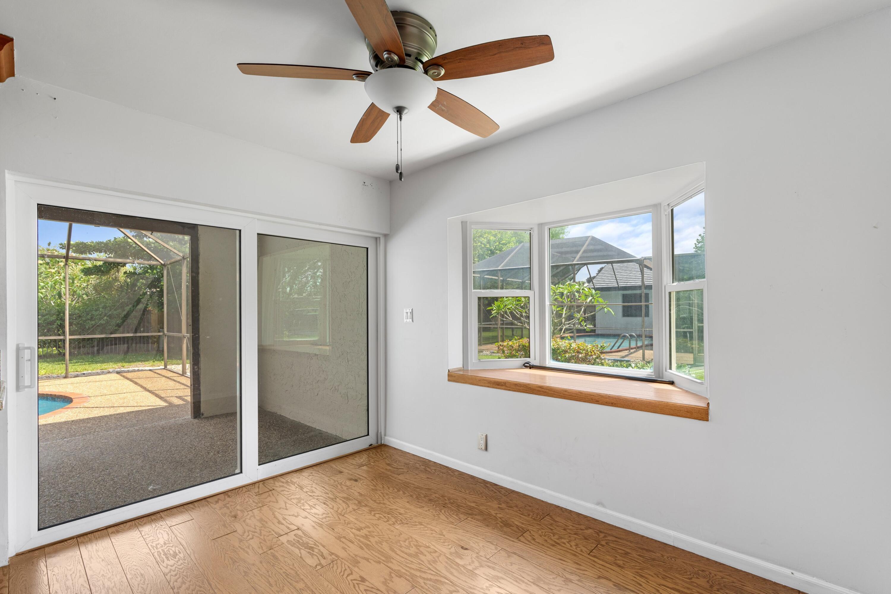 9919 SW 1st Court