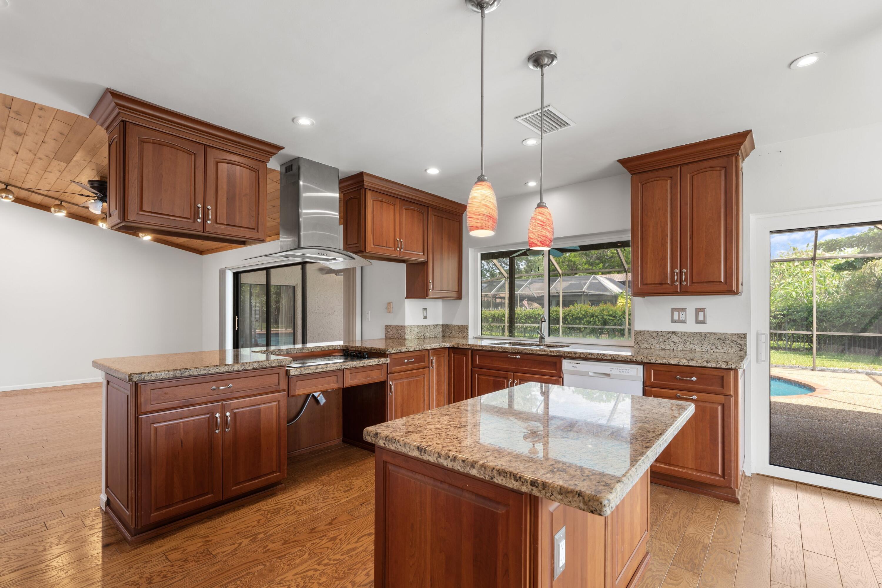 9919 SW 1st Court