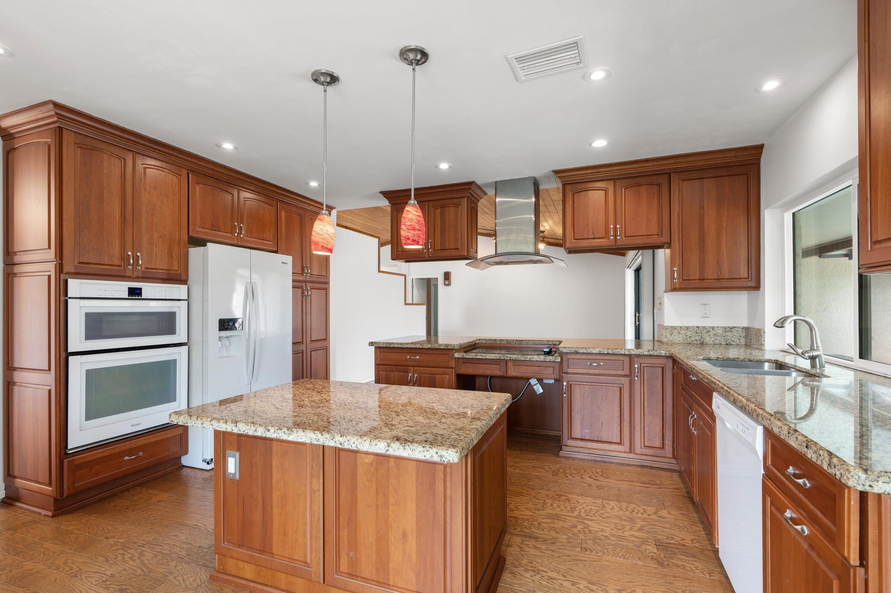 9919 SW 1st Court