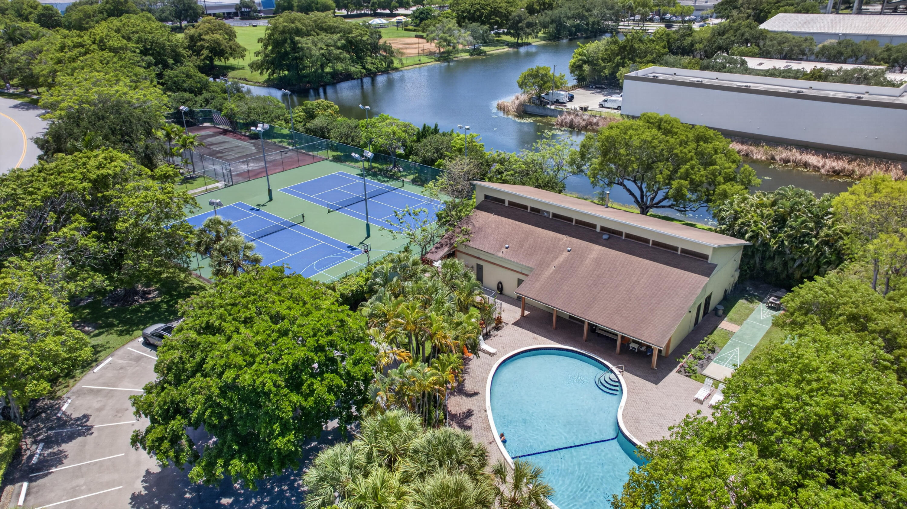 1862 Hammock Blvd 416
