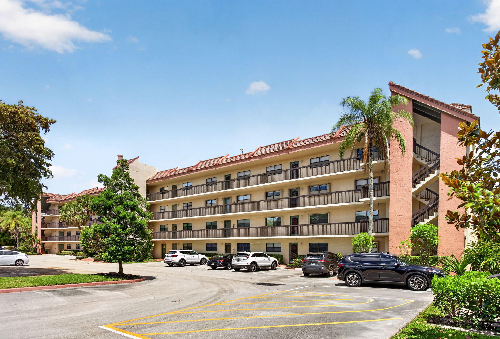 1862 Hammock Blvd 416