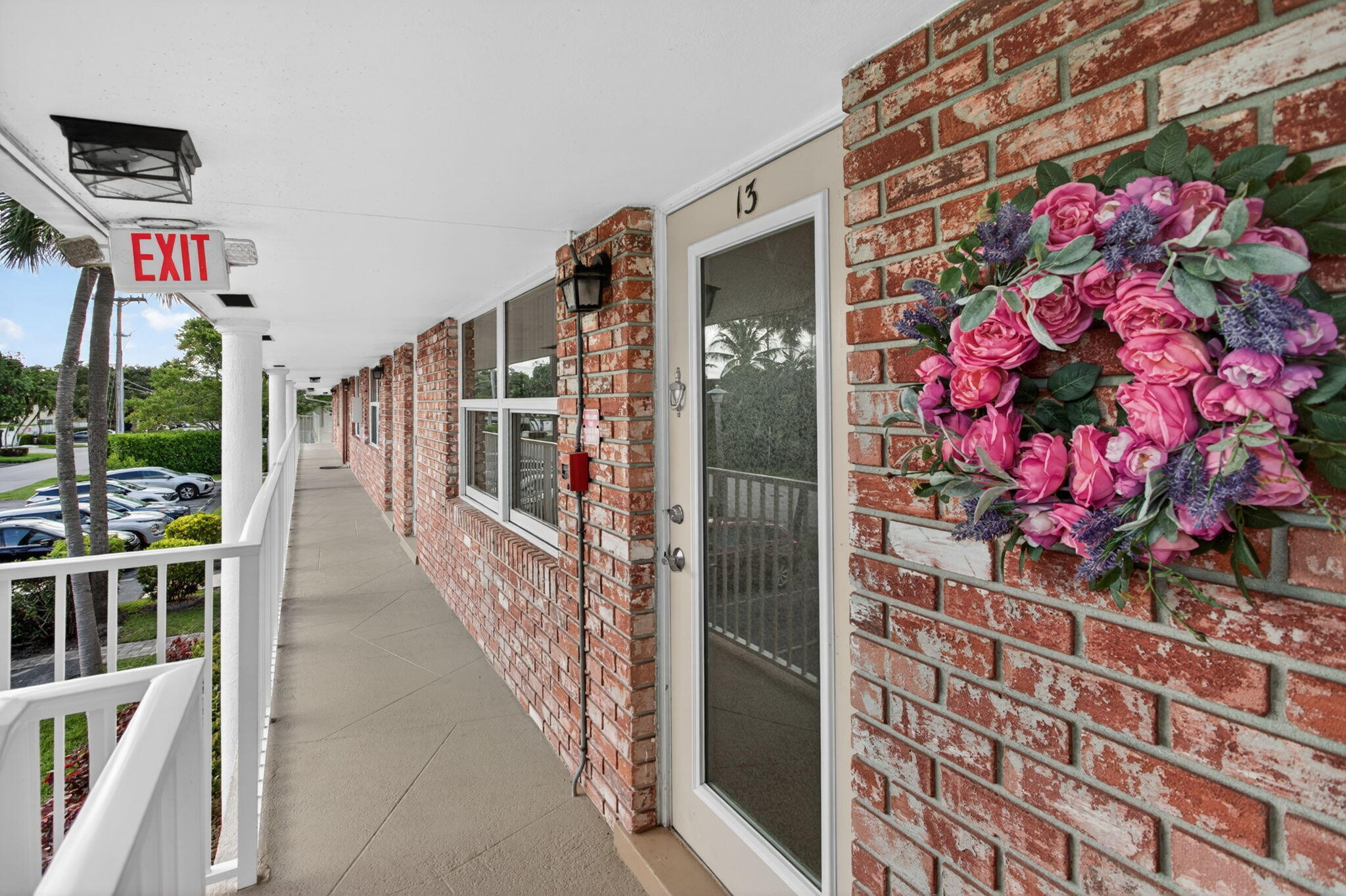 800 Pine Drive 13