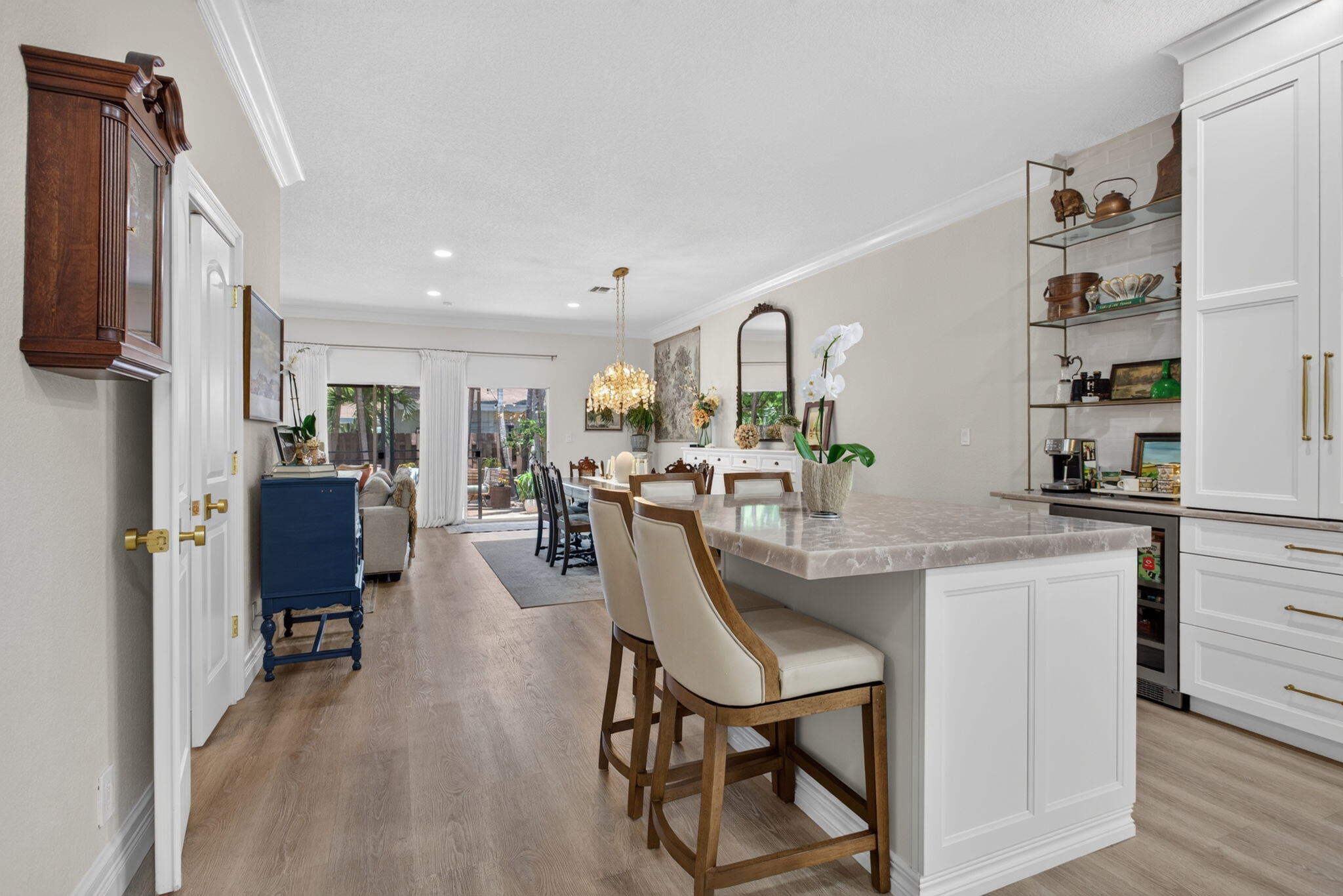 2505 NE 2nd Street 2505