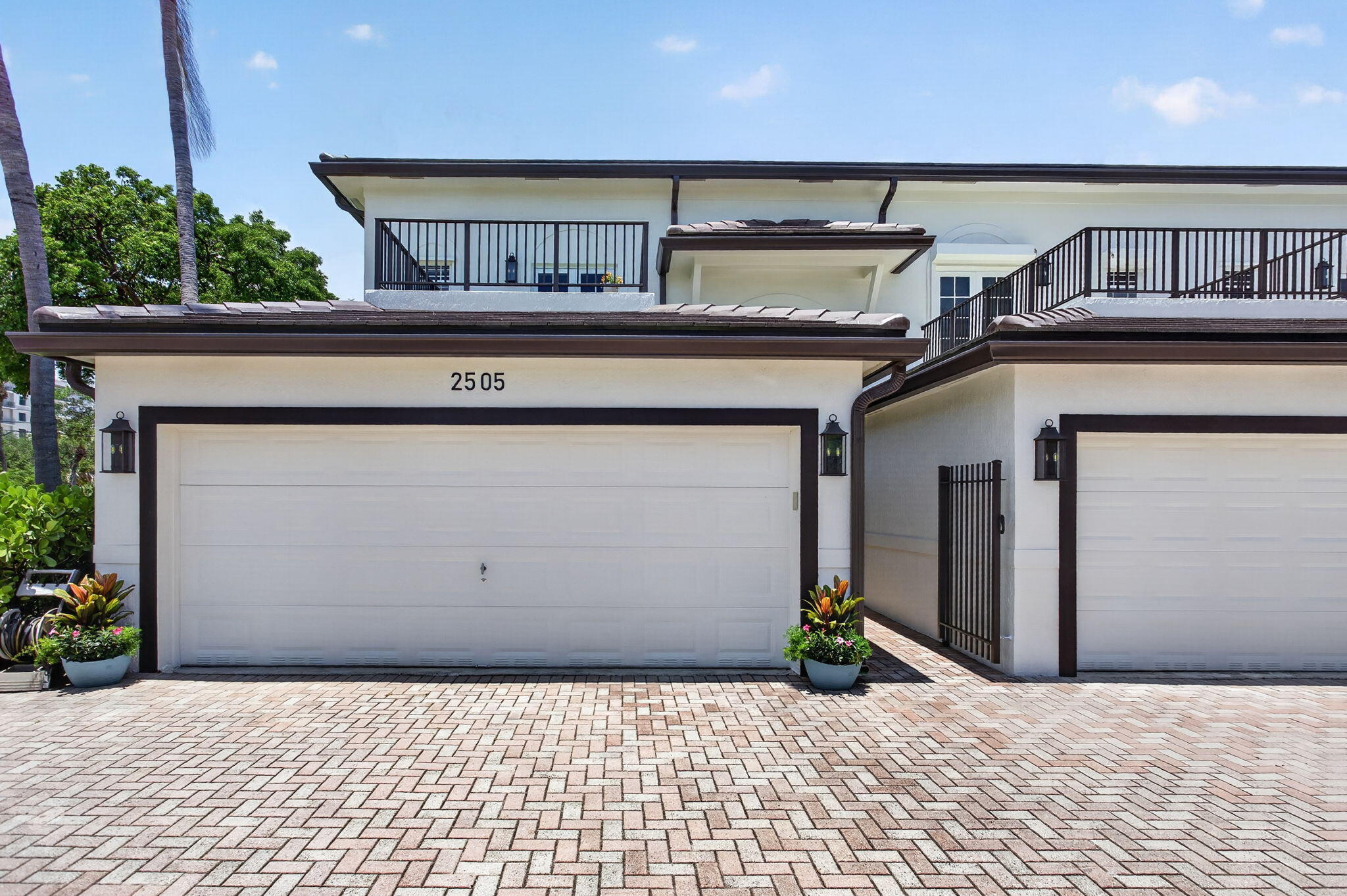 2505 NE 2nd Street 2505