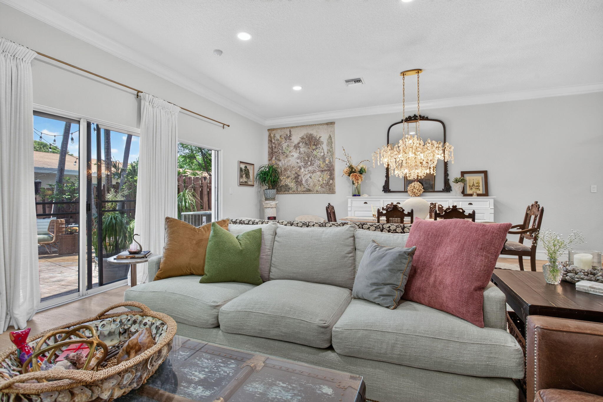2505 NE 2nd Street 2505