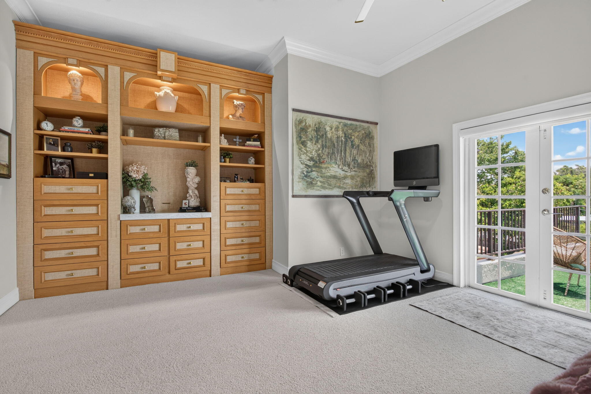 2505 NE 2nd Street 2505