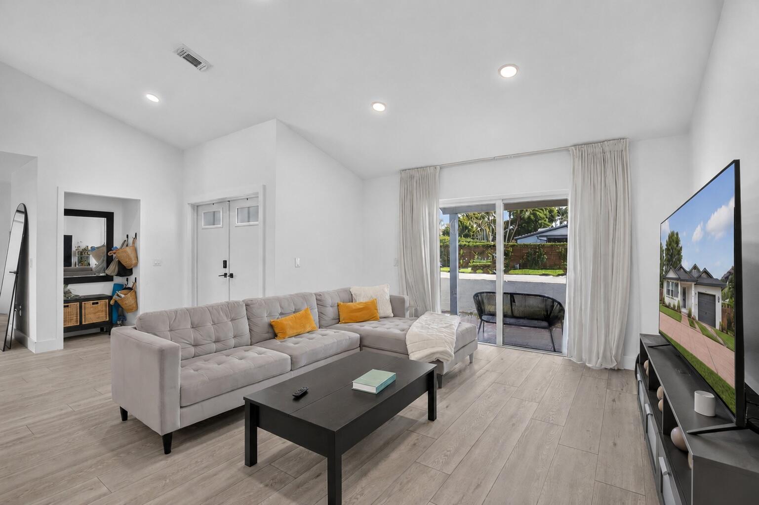 16709 SW 5th Court