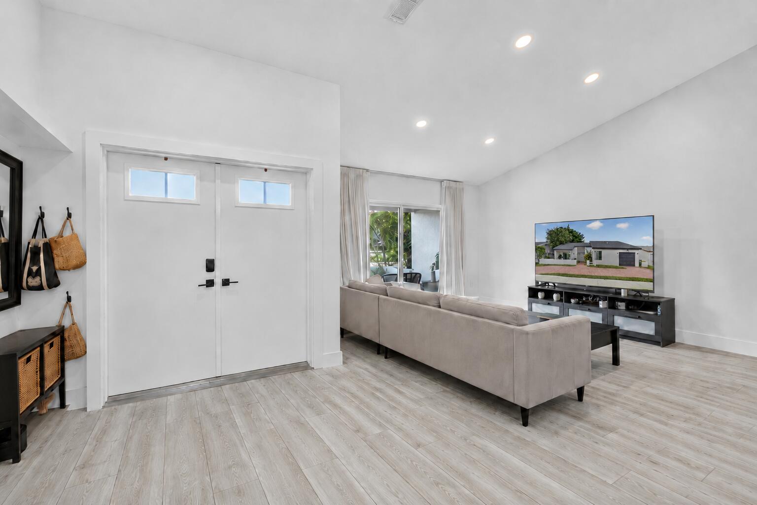 16709 SW 5th Court
