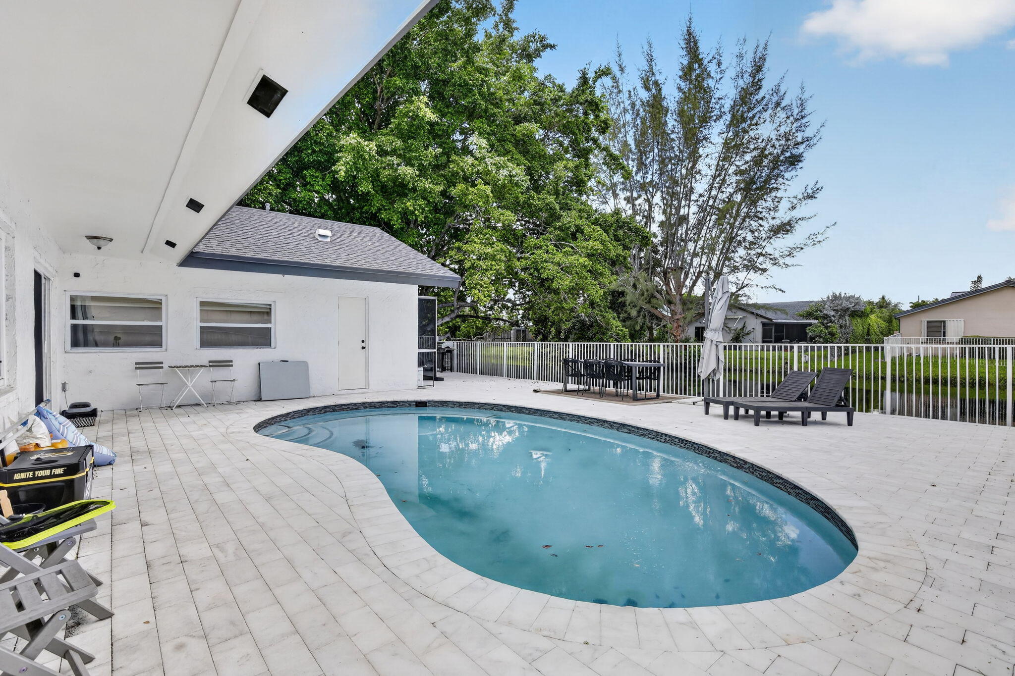 16709 SW 5th Court