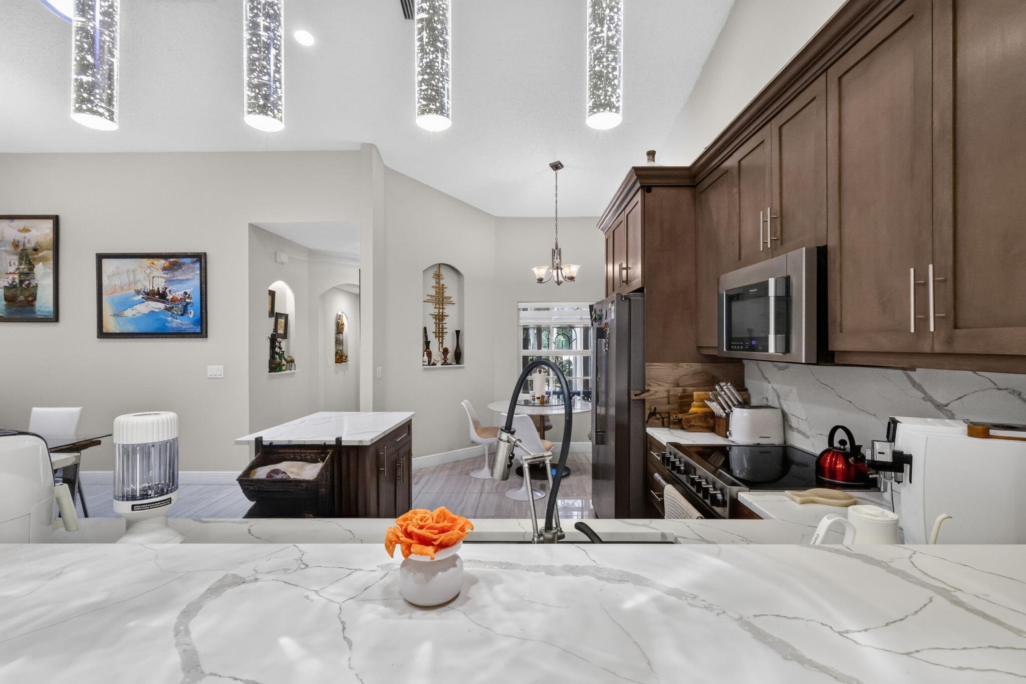 14243 W LA SEDONA
