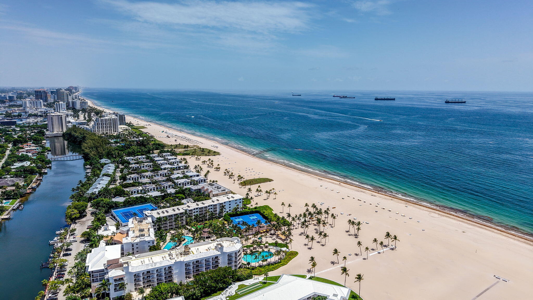 2000 S OCEAN Drive 608