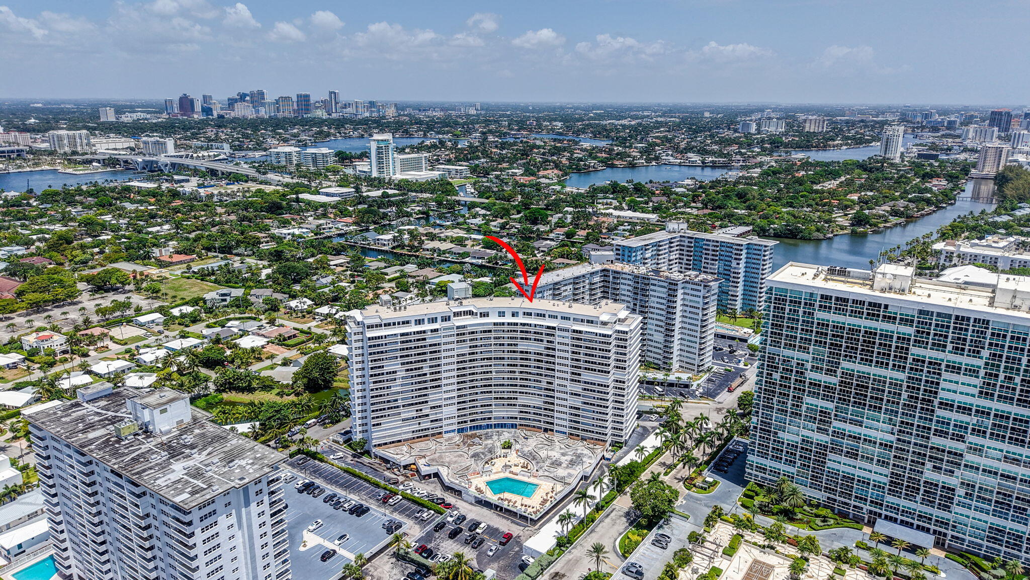 2000 S OCEAN Drive 608