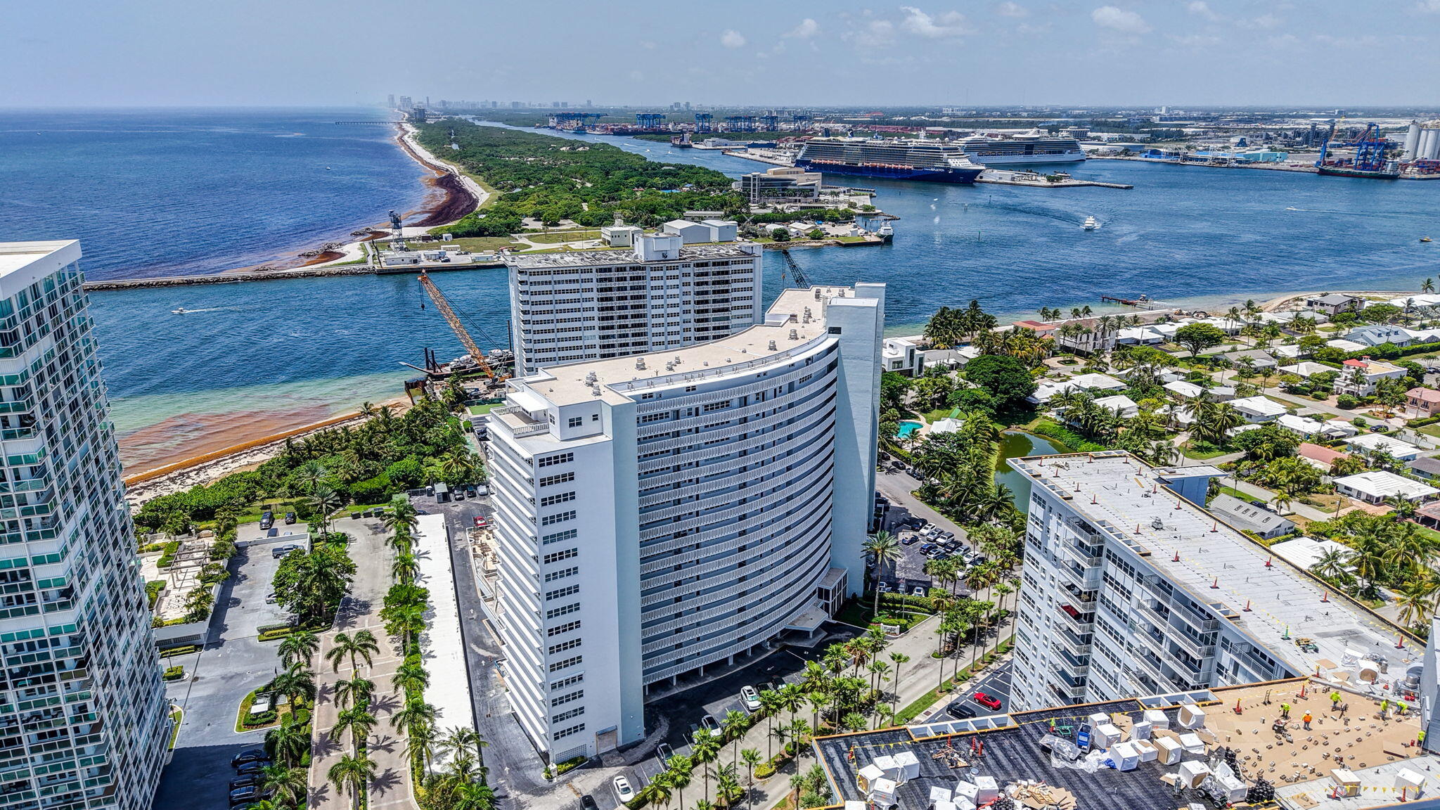 2000 S OCEAN Drive 608