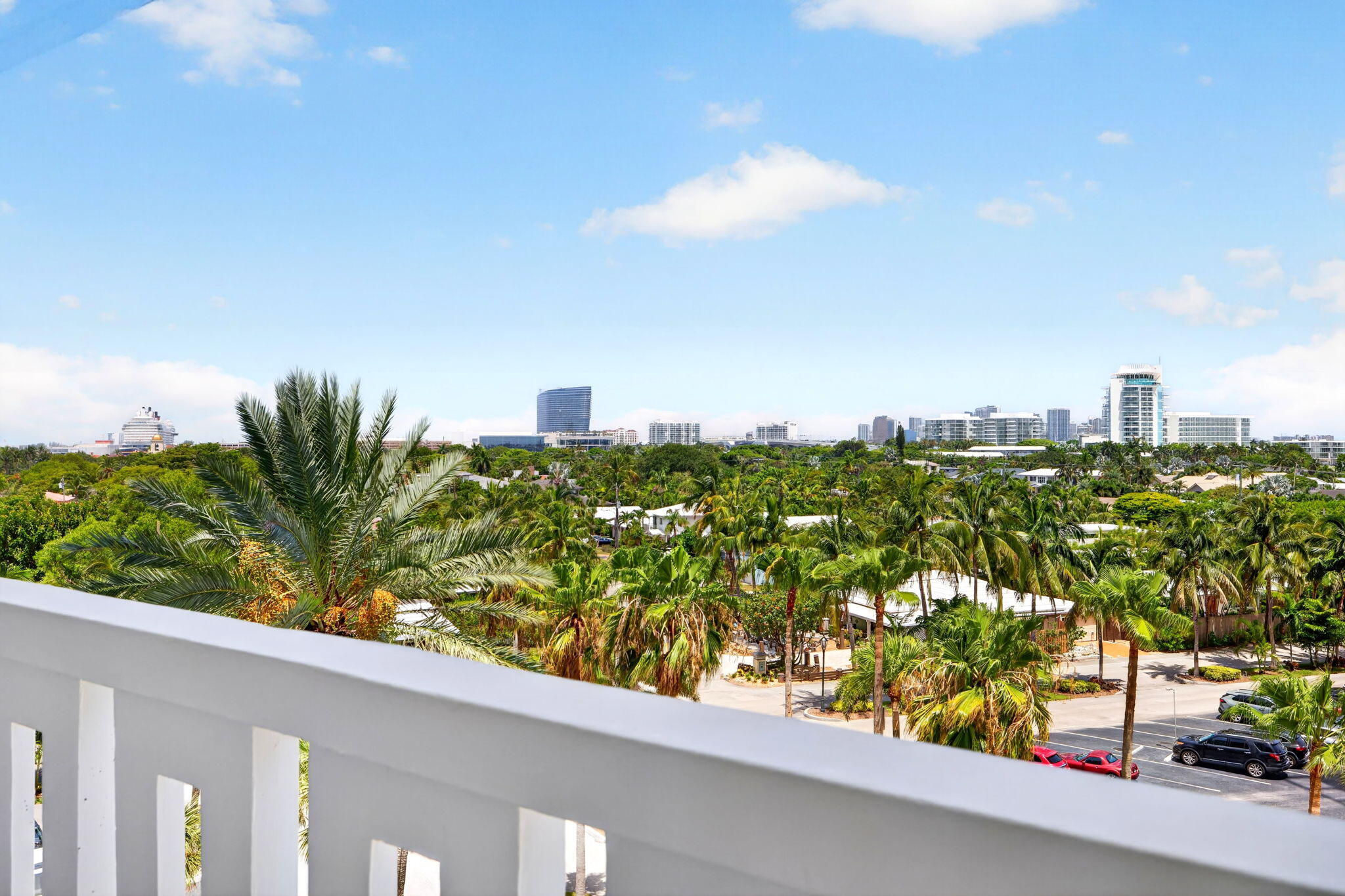 2000 S OCEAN Drive 608