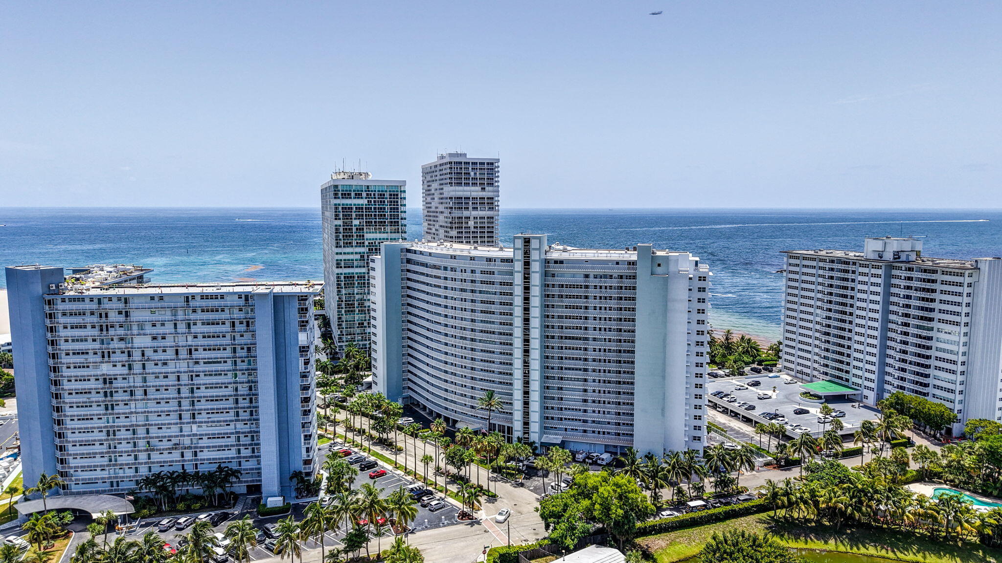 2000 S OCEAN Drive 608