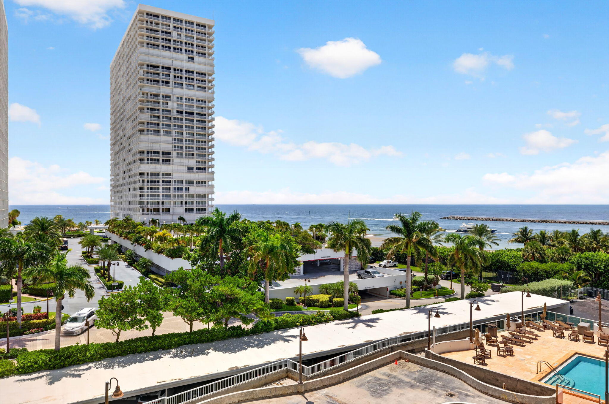 2000 S OCEAN Drive 608