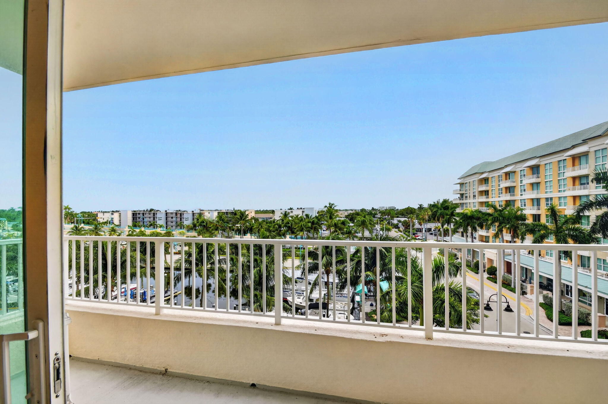 625 Casa Loma Boulevard 506
