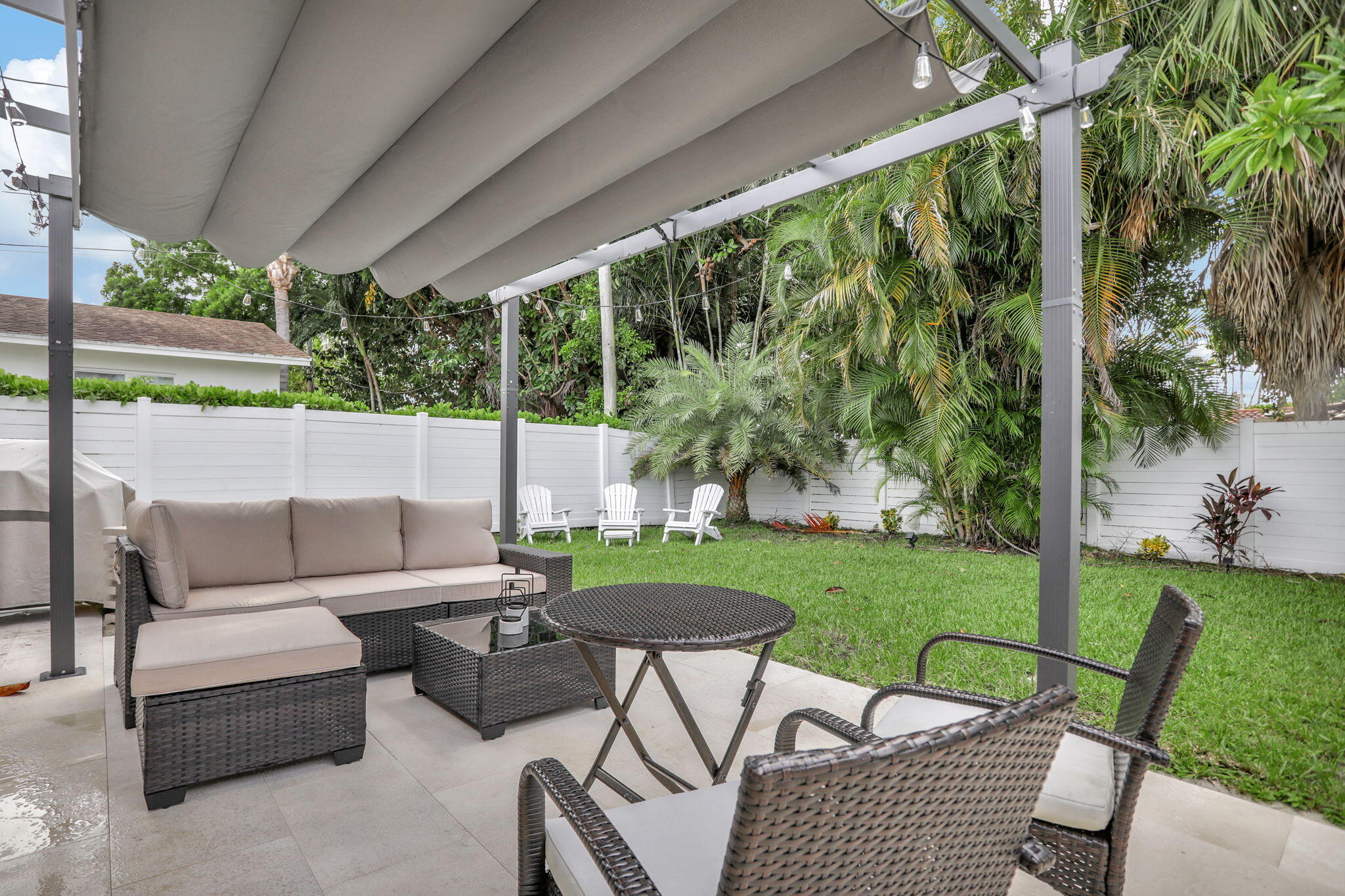 1035 NW 5TH Avenue