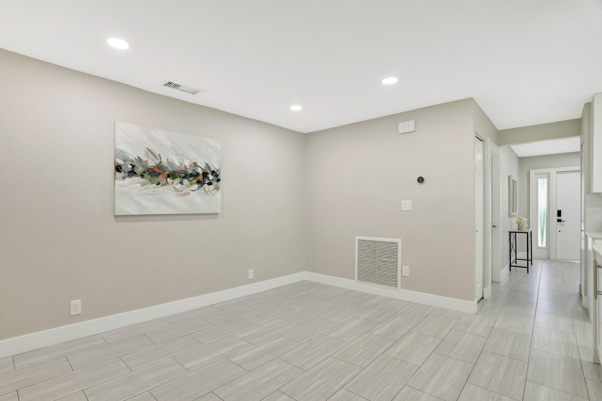 1035 NW 5TH Avenue