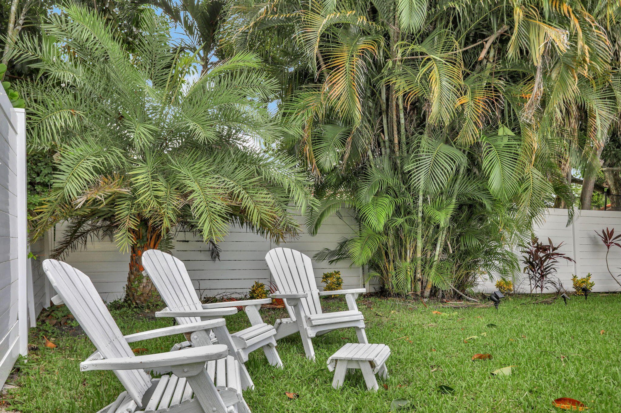 1035 NW 5TH Avenue