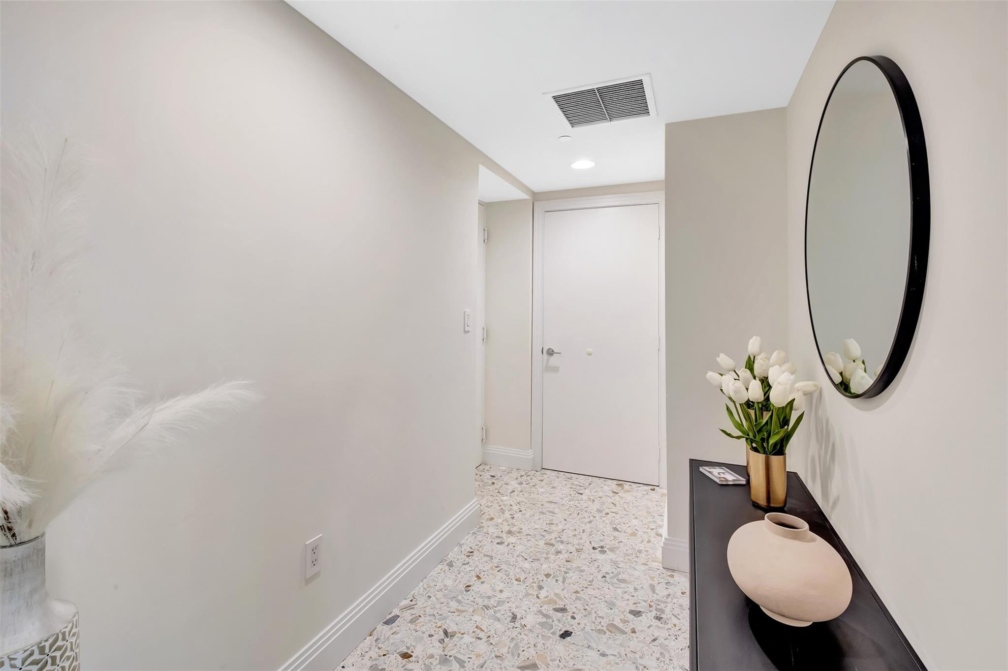 500 Brickell Avenue 3705