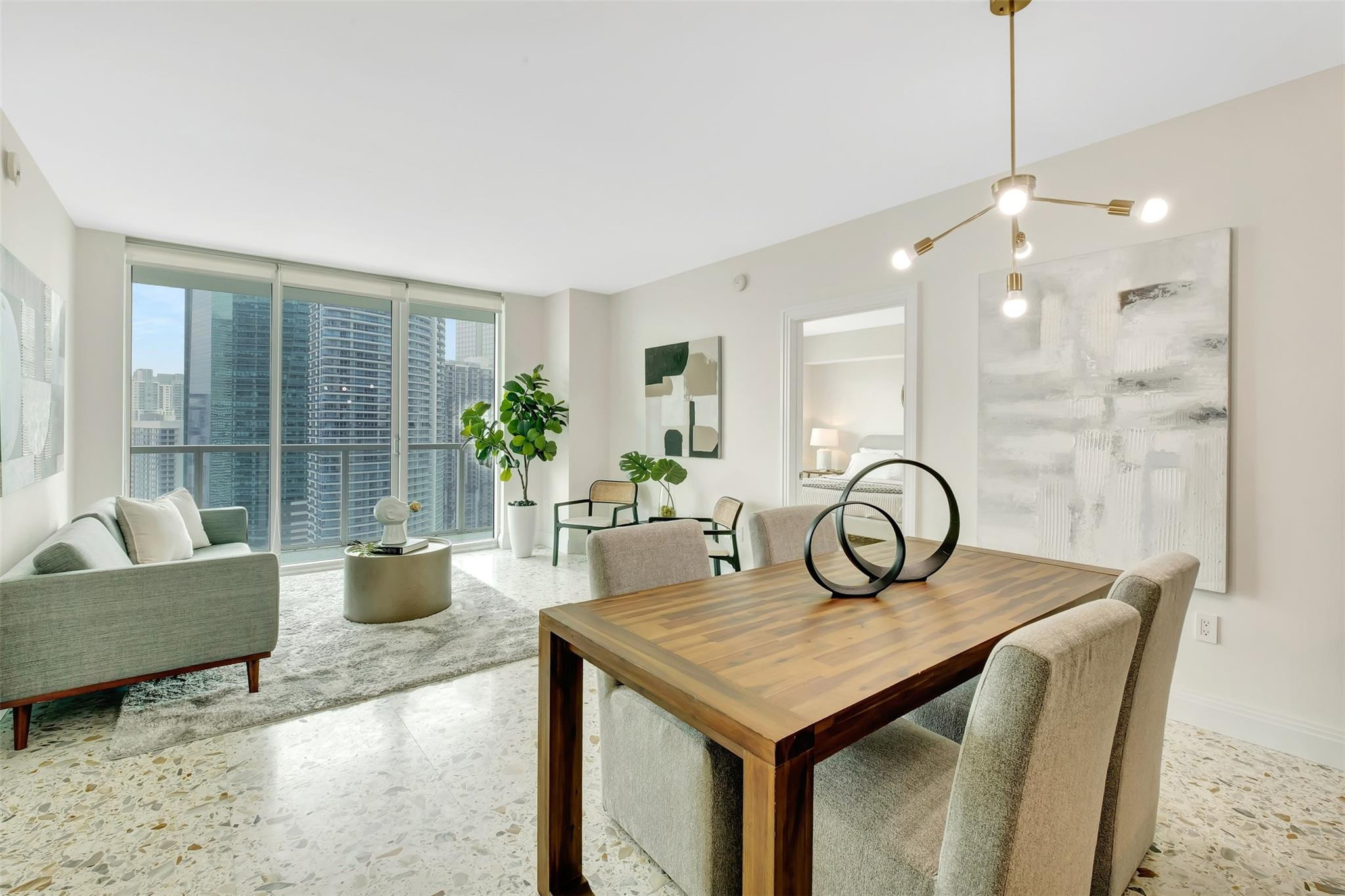 500 Brickell Avenue 3705