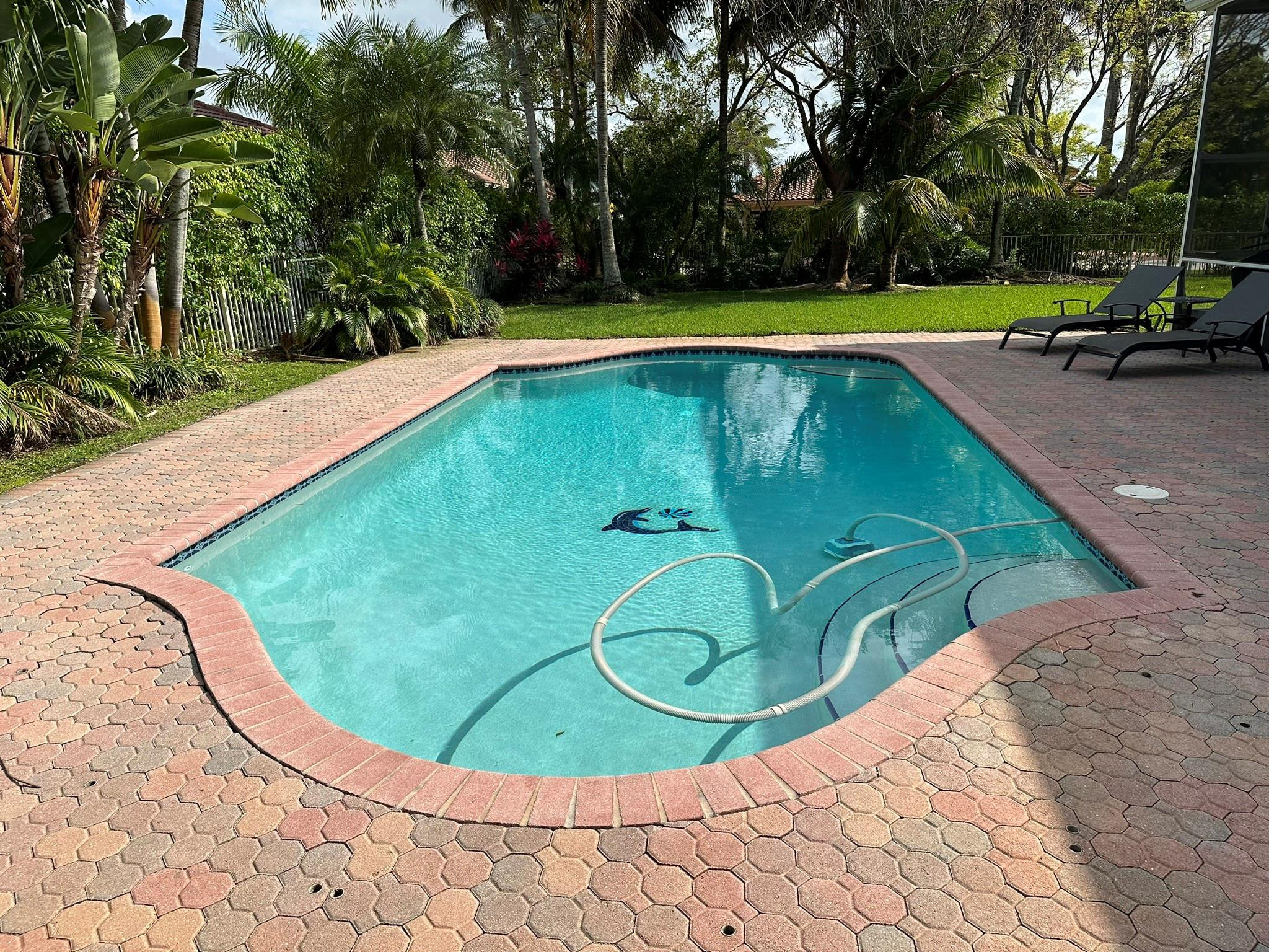 903 NW 118th Way