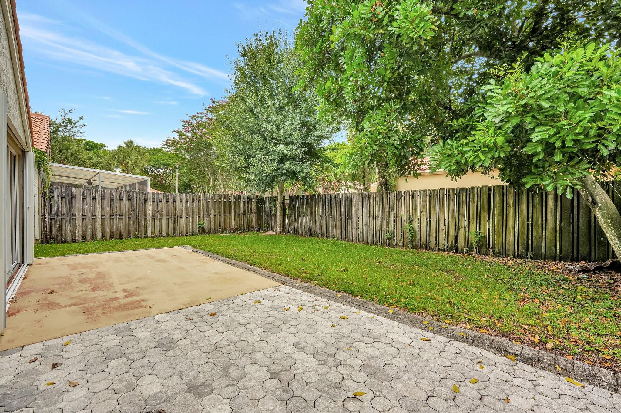 11001 NW 11th Court