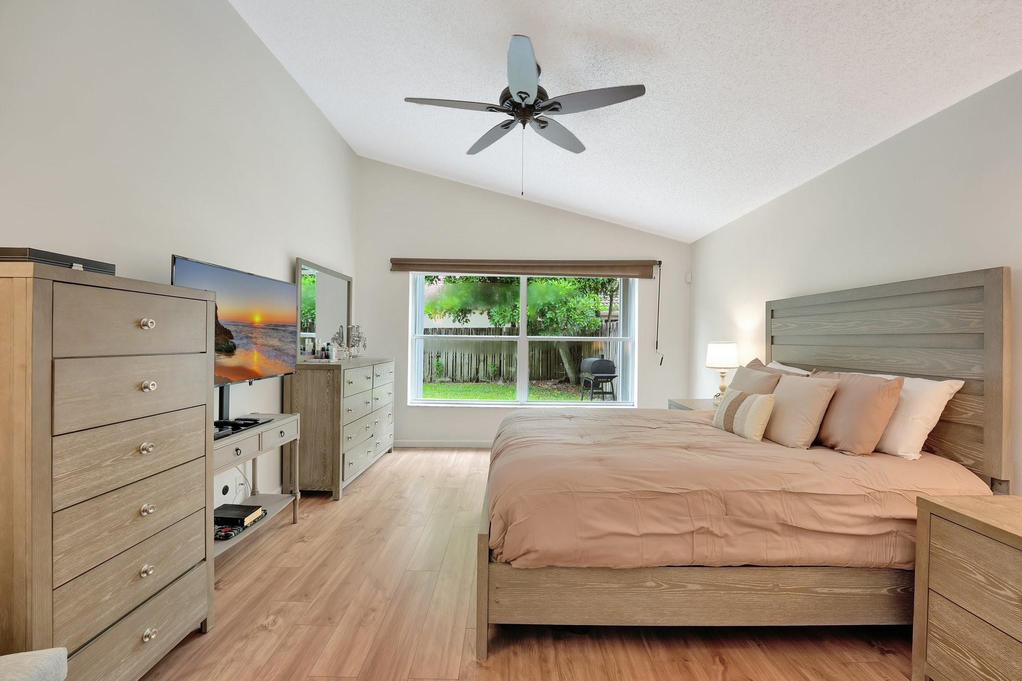 11001 NW 11th Court