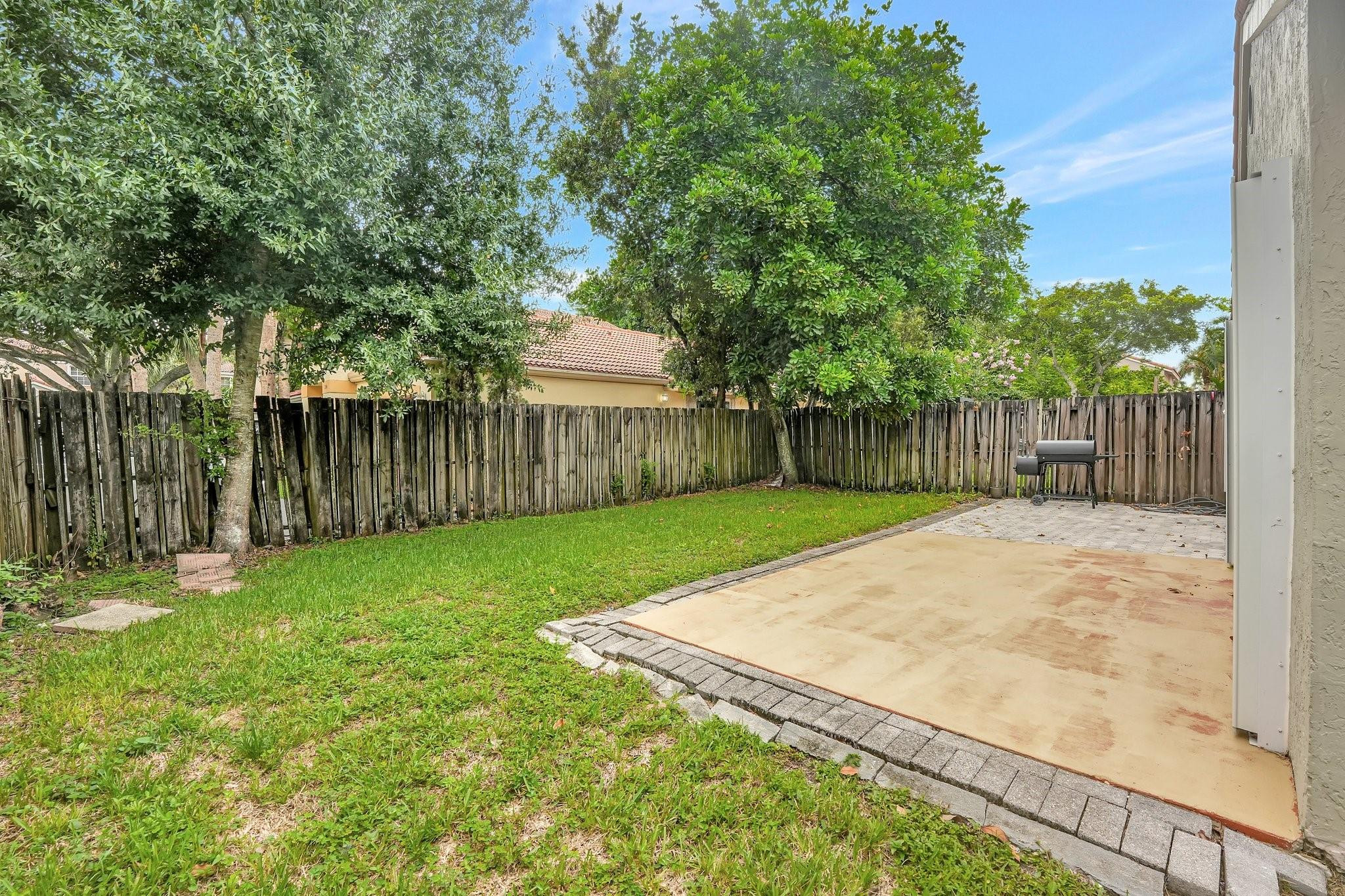 11001 NW 11th Court