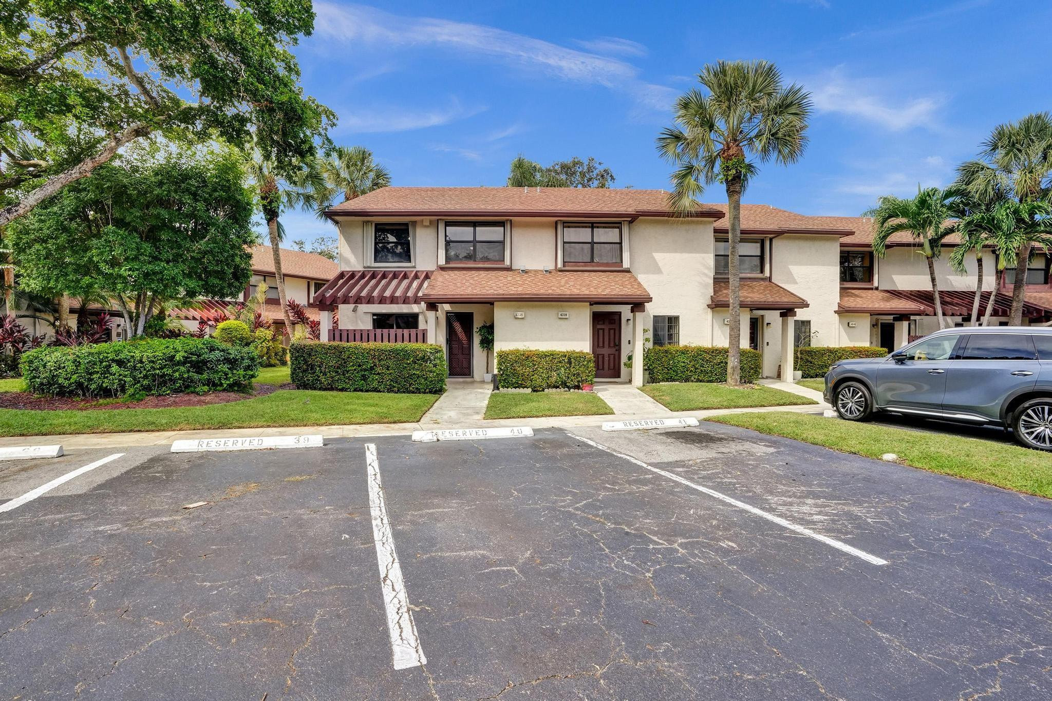 4338 N Carambola Circle 4338