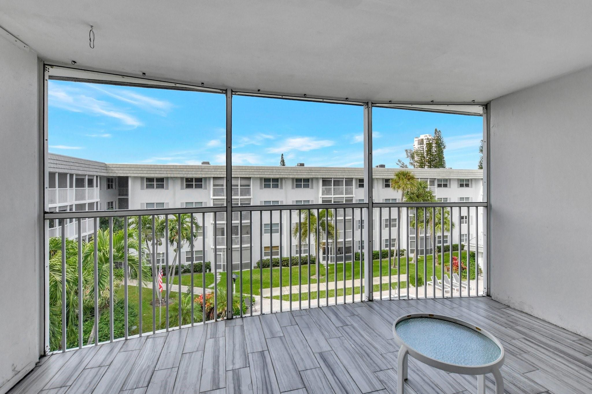 800 E Camino Real 411