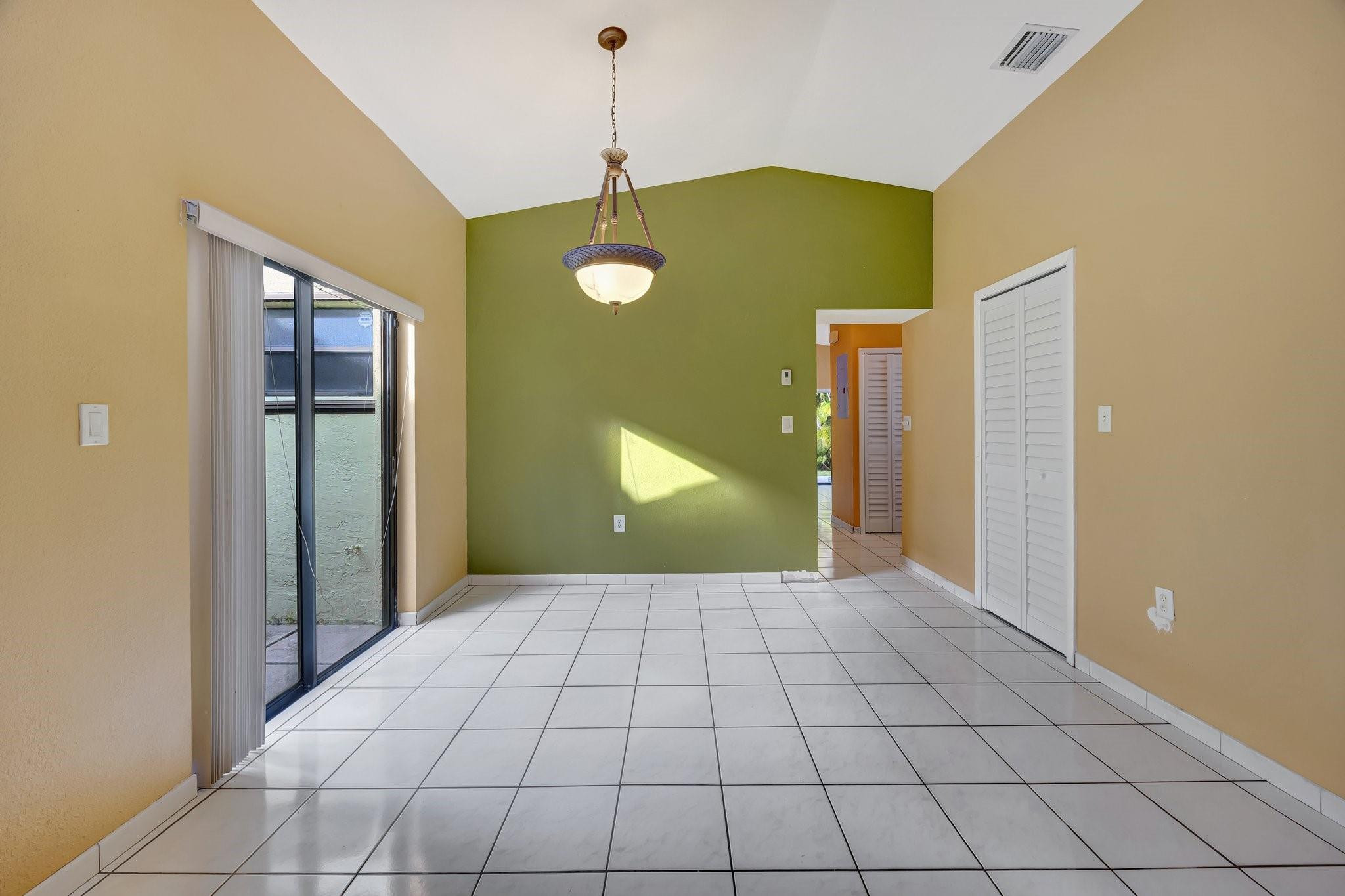 13585 SW 99th Terrace