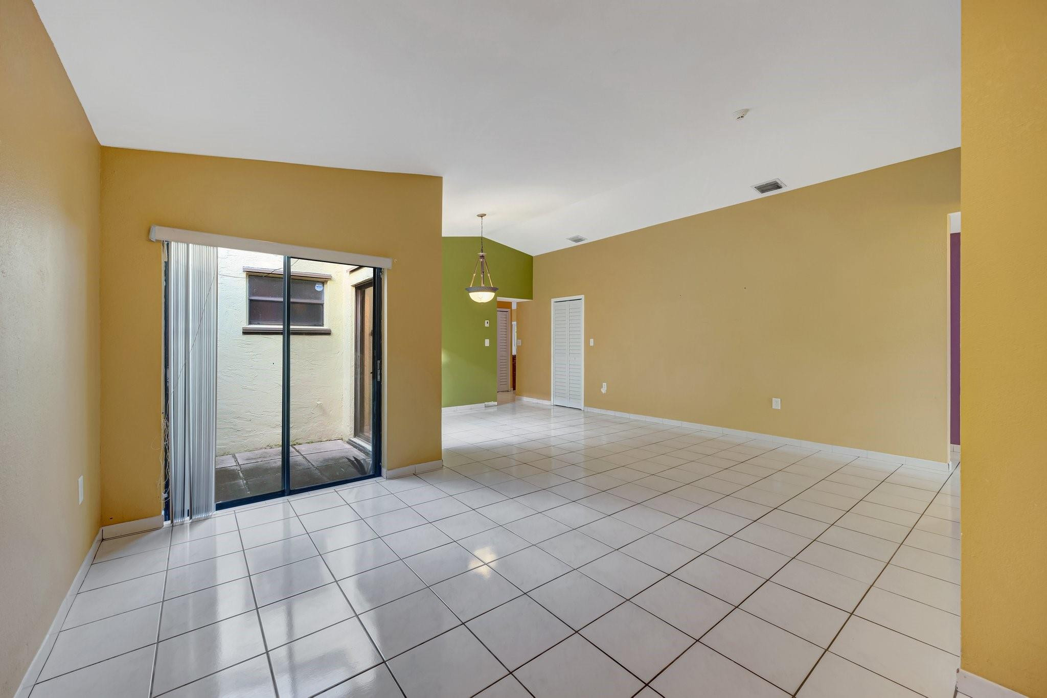 13585 SW 99th Terrace