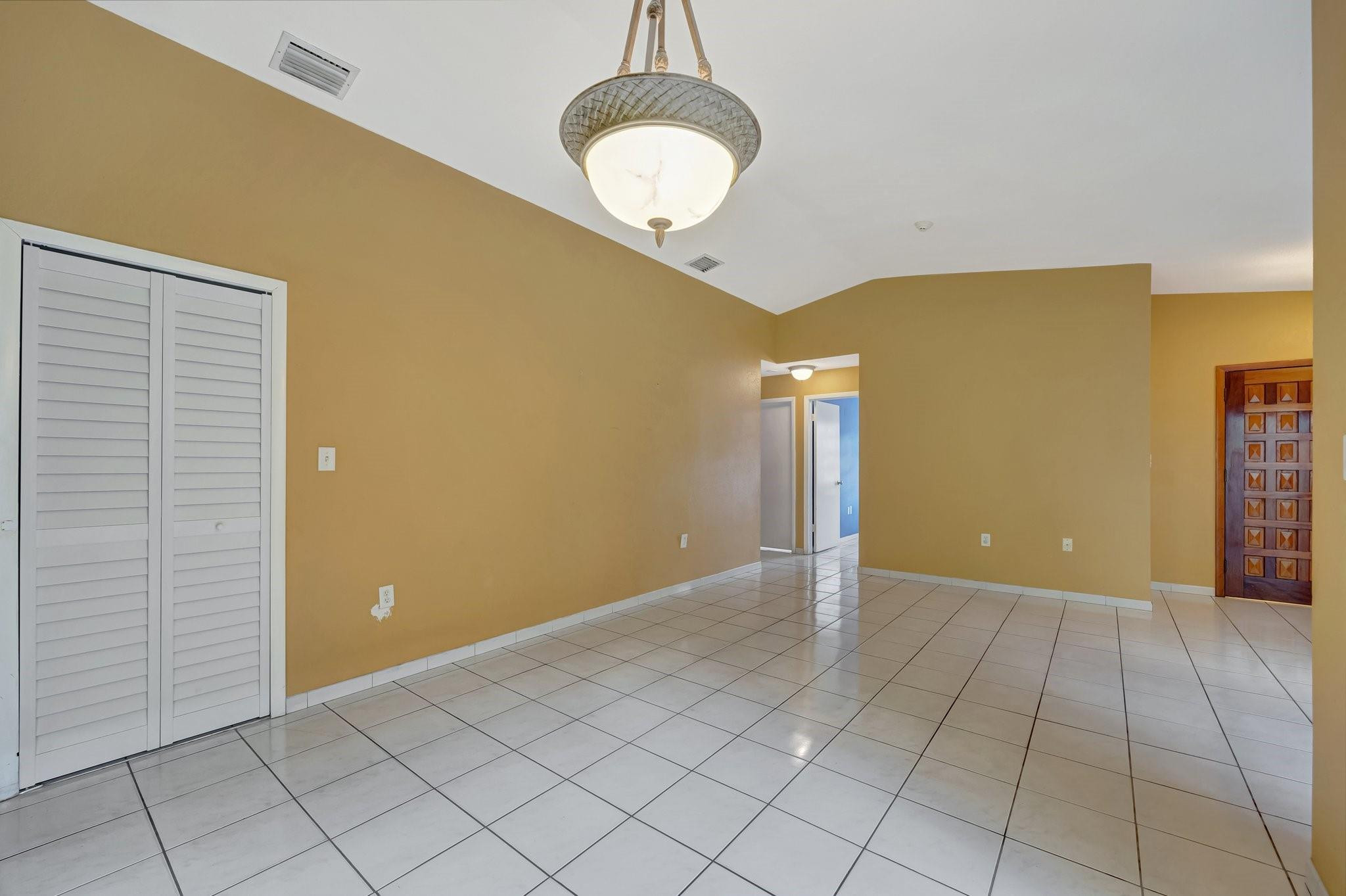 13585 SW 99th Terrace