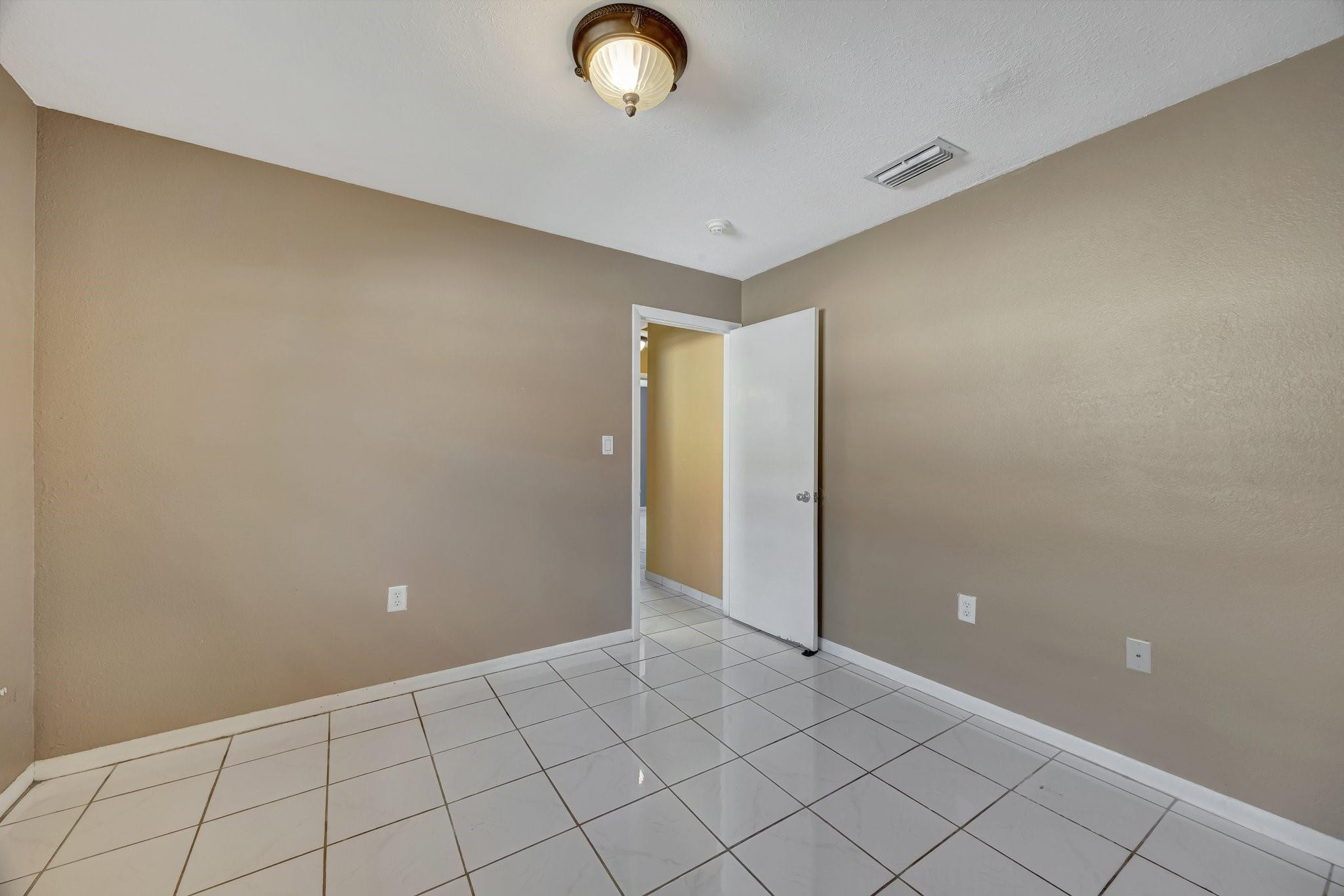 13585 SW 99th Terrace