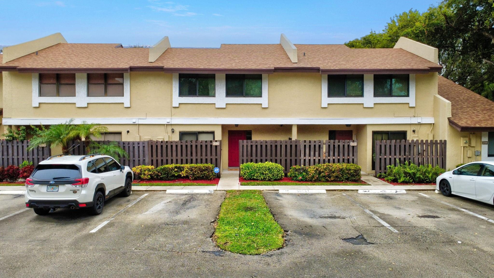 220 SW 96th Terrace