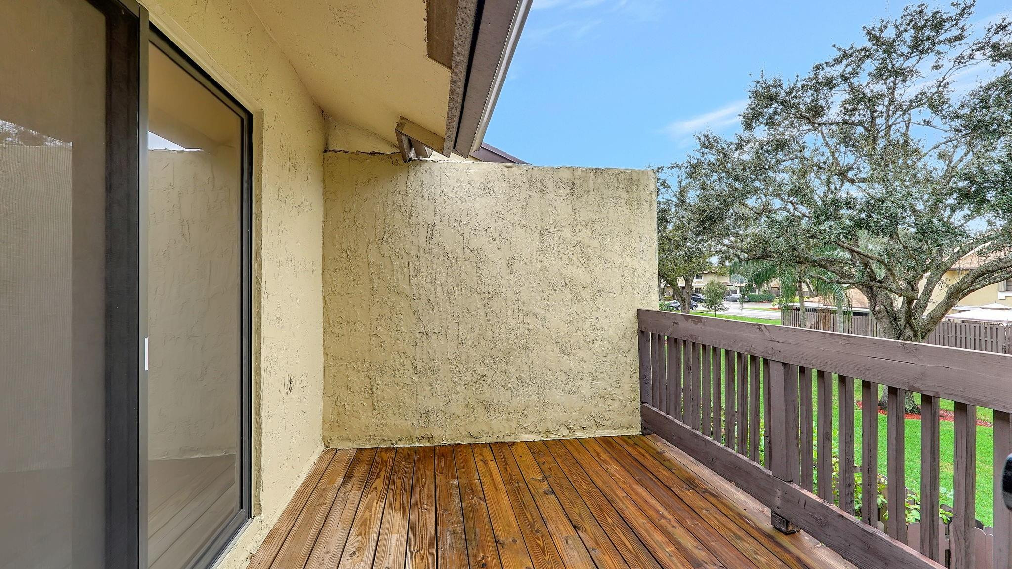 220 SW 96th Terrace