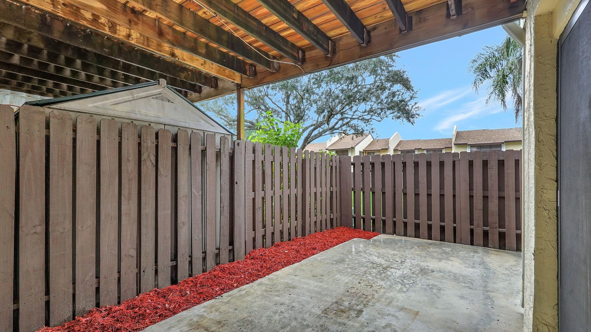 220 SW 96th Terrace