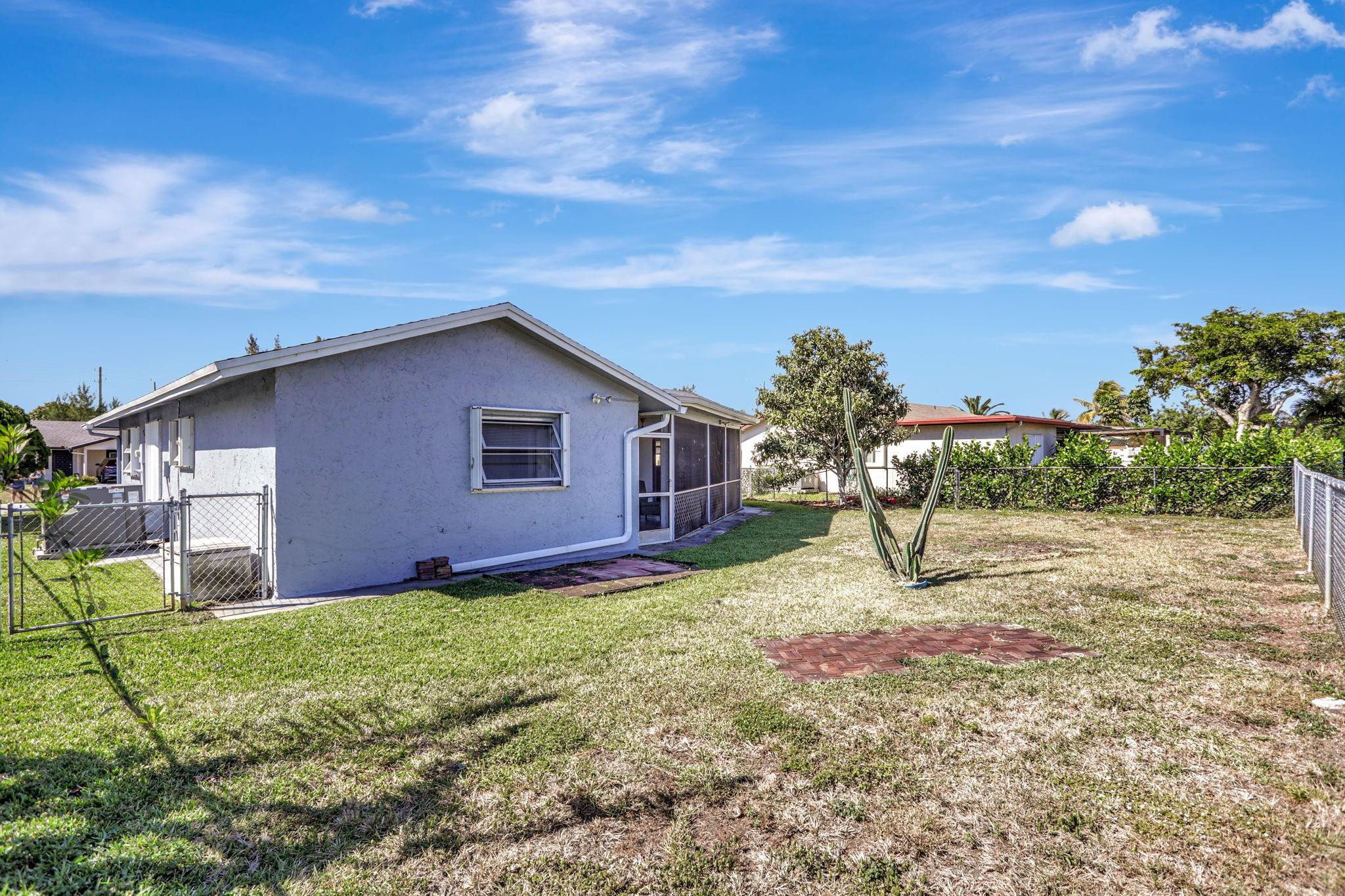 9407 NW 81st Court