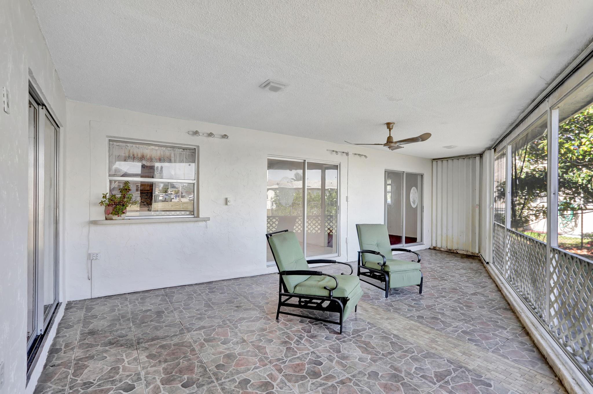 9407 NW 81st Court