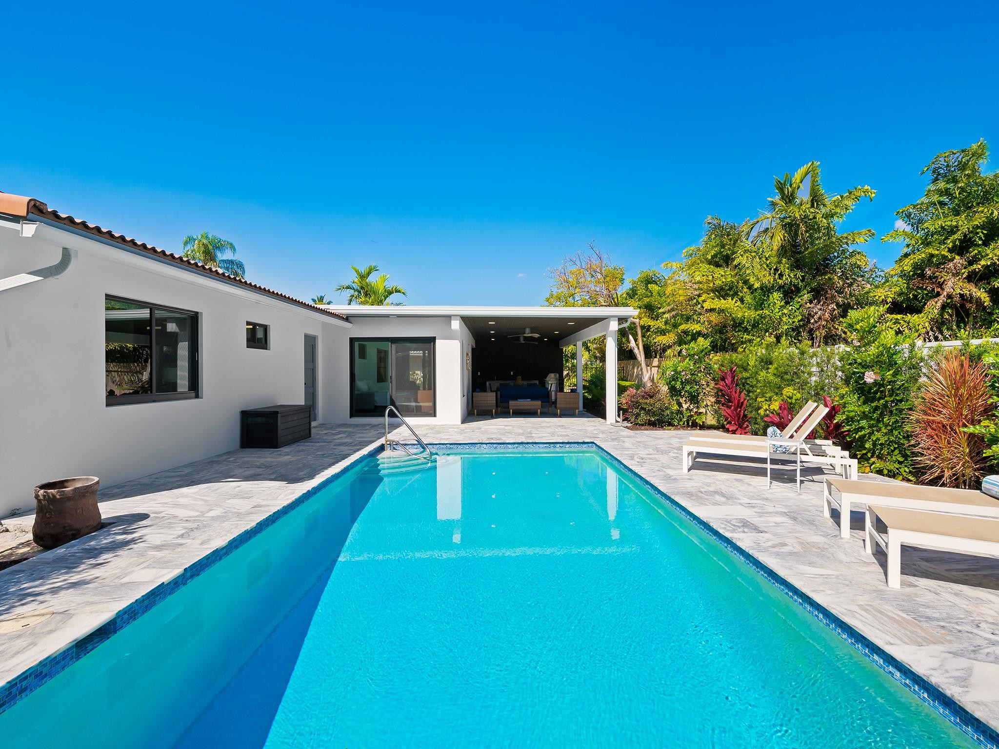 3271 Cypress Creek Drive, Lauderdale-By-The-Sea