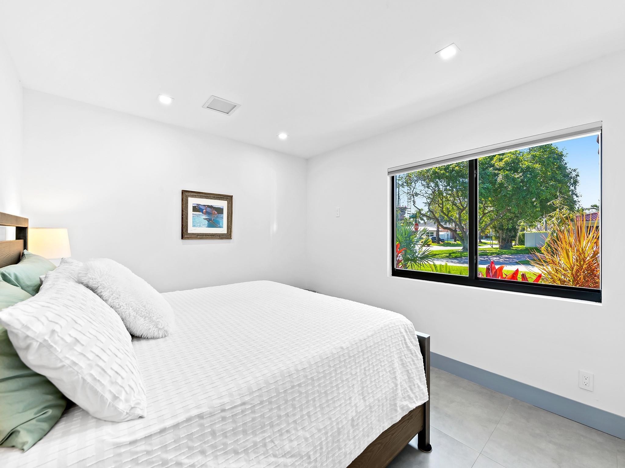 3271 Cypress Creek Drive, Lauderdale-By-The-Sea