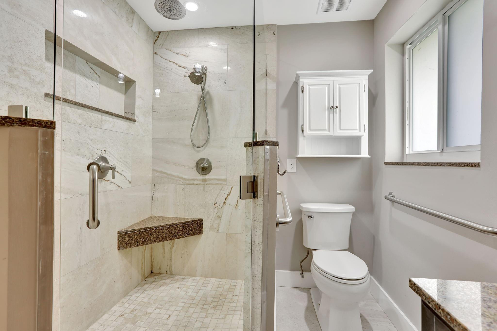 530 NW 43rd Avenue